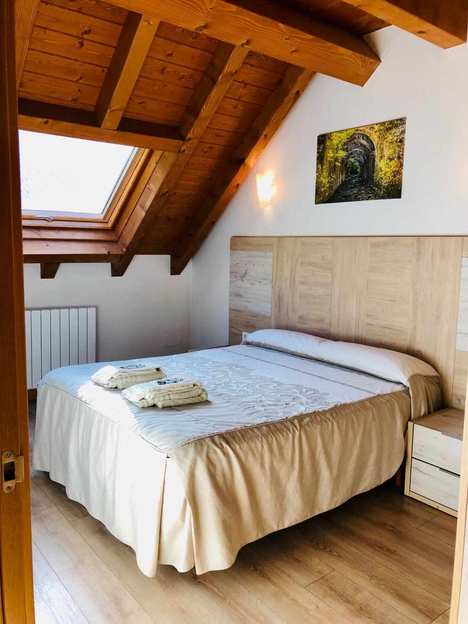 Apartamentos Zabalarena Basoa 奥尔瓦伊特塞塔 外观 照片